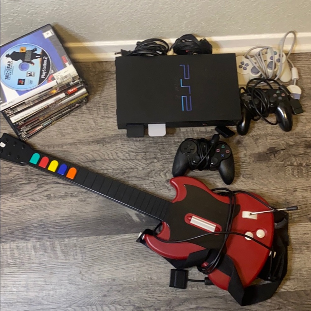 PLAYSTATION 2 BUNDLE - Picture 5 of 5